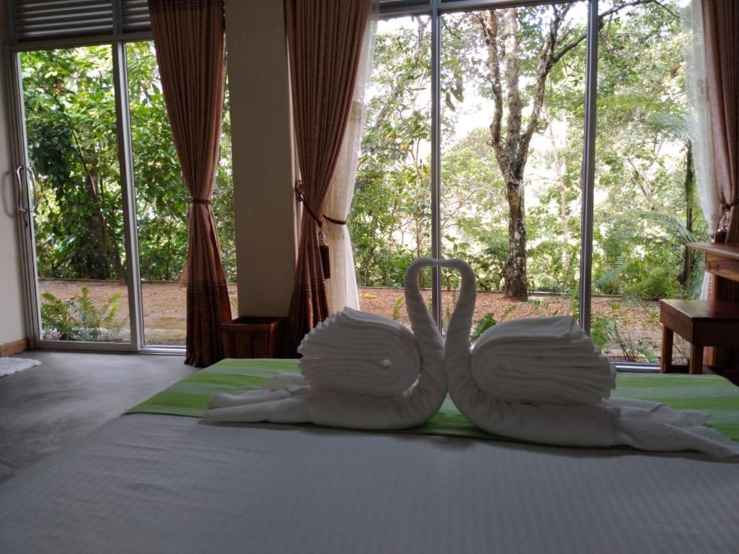 Sinharaja Kurulu Ella Eco Resort 데니야야 외부 사진